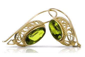 Des boucles d'oreilles Péridot jaune Or jaune 14 carats Artisanat vintage vec023y